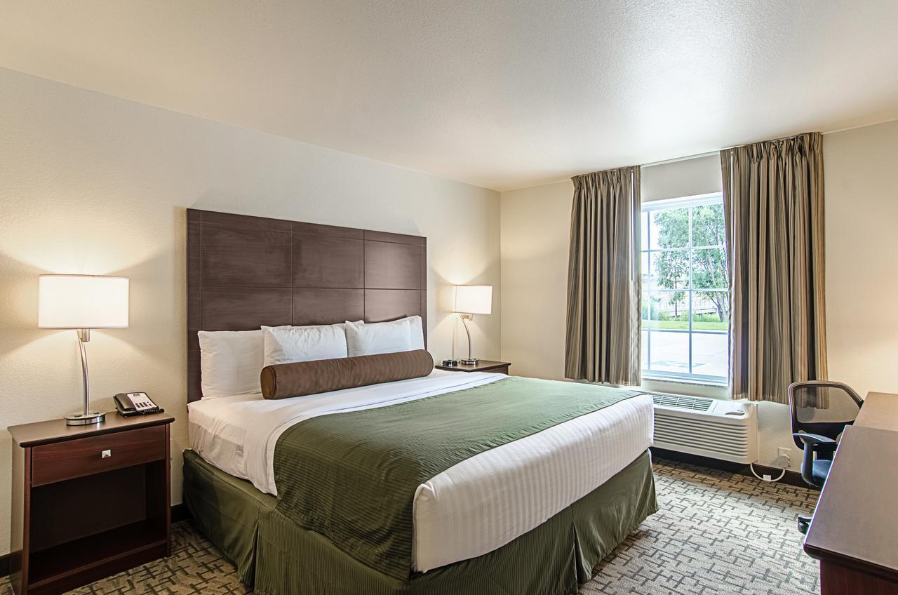 Cobblestone Inn & Suites - Guernsey Buitenkant foto