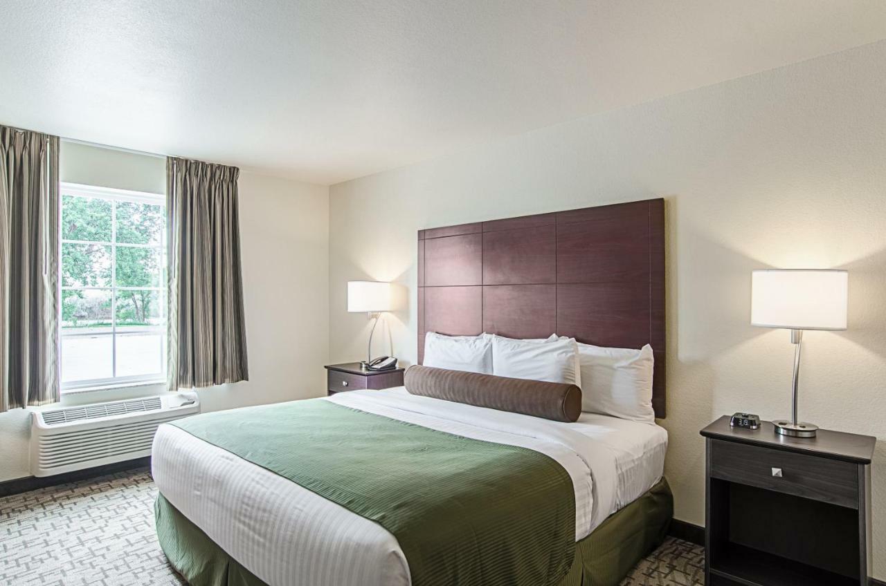 Cobblestone Inn & Suites - Guernsey Buitenkant foto